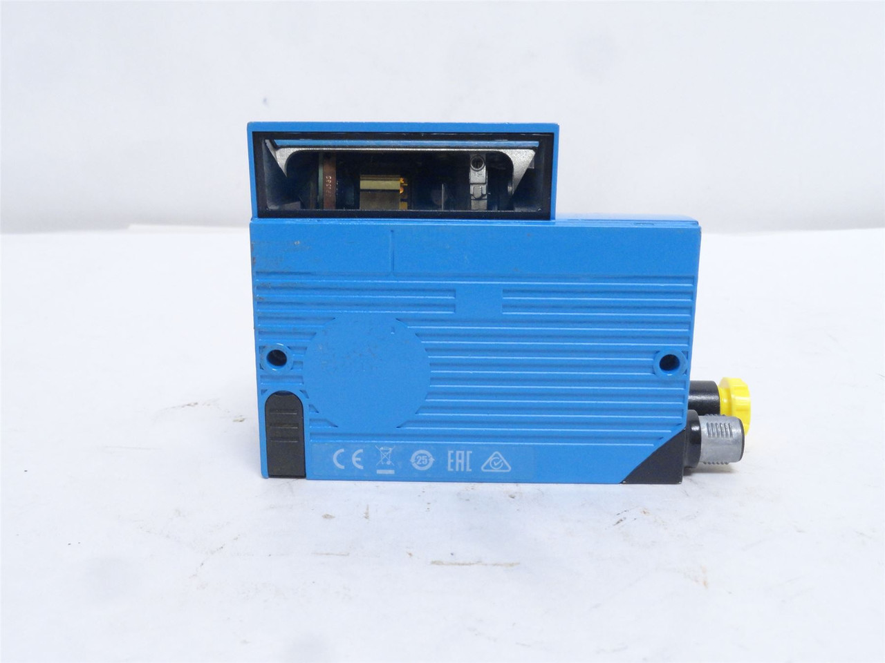 SICK CLV631-2120; Fixed Barcode Reader; 18-30VDC; 5W
