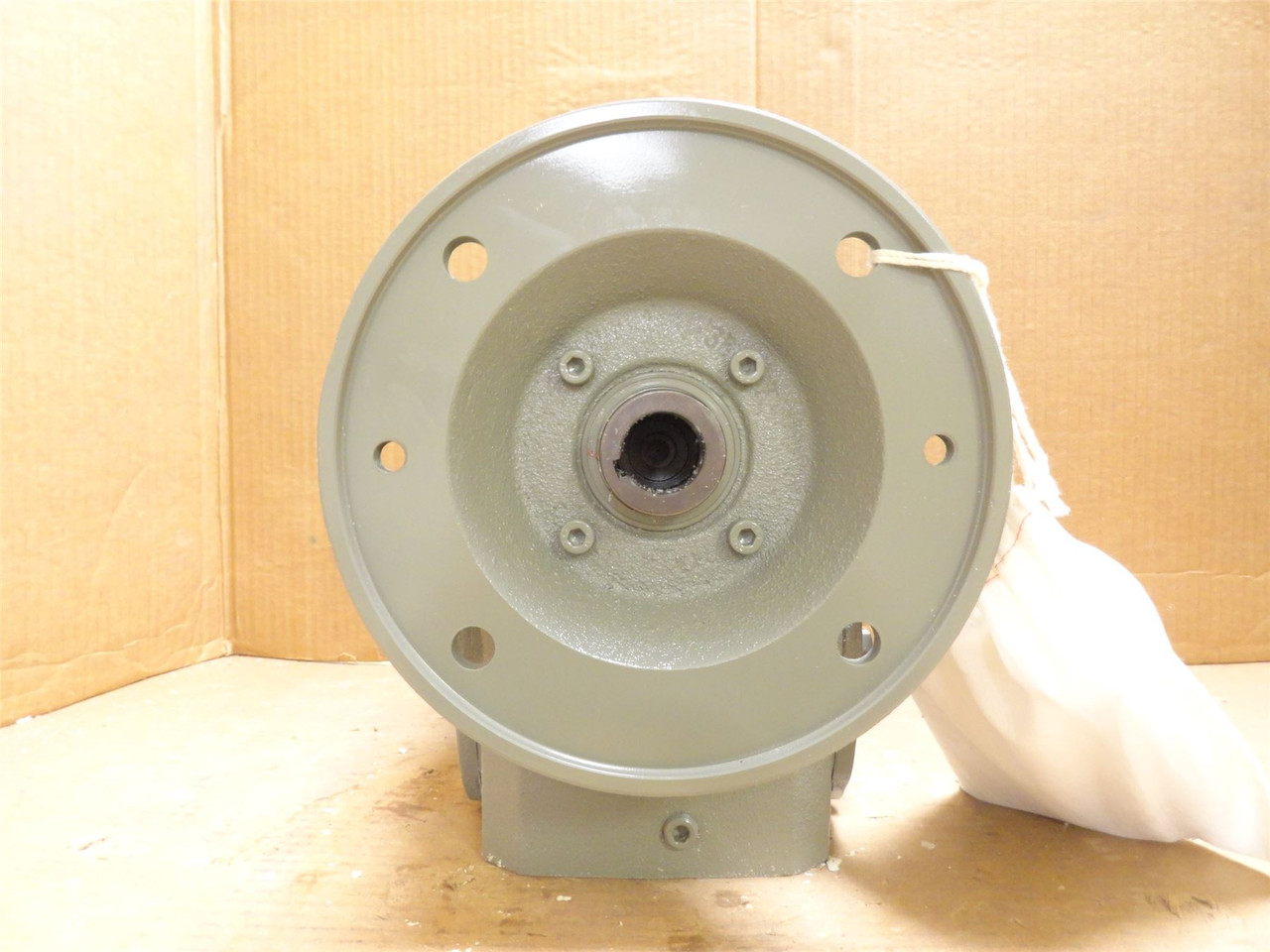 Sterling 2325HQ02518151DS; Gear Speed Reducer; 25:1 Ratio; RA