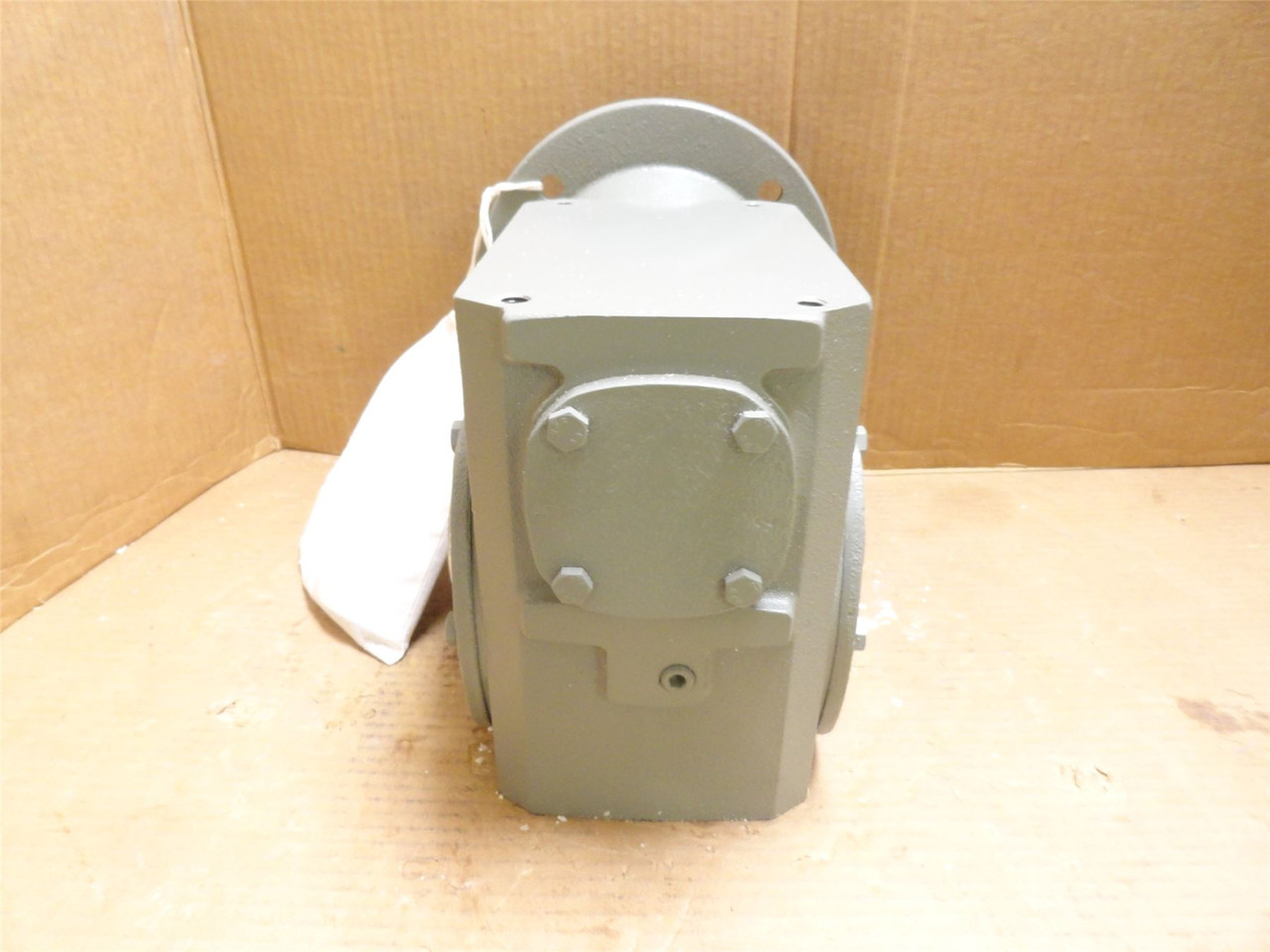 Sterling 2325HQ02518151DS; Gear Speed Reducer; 25:1 Ratio; RA