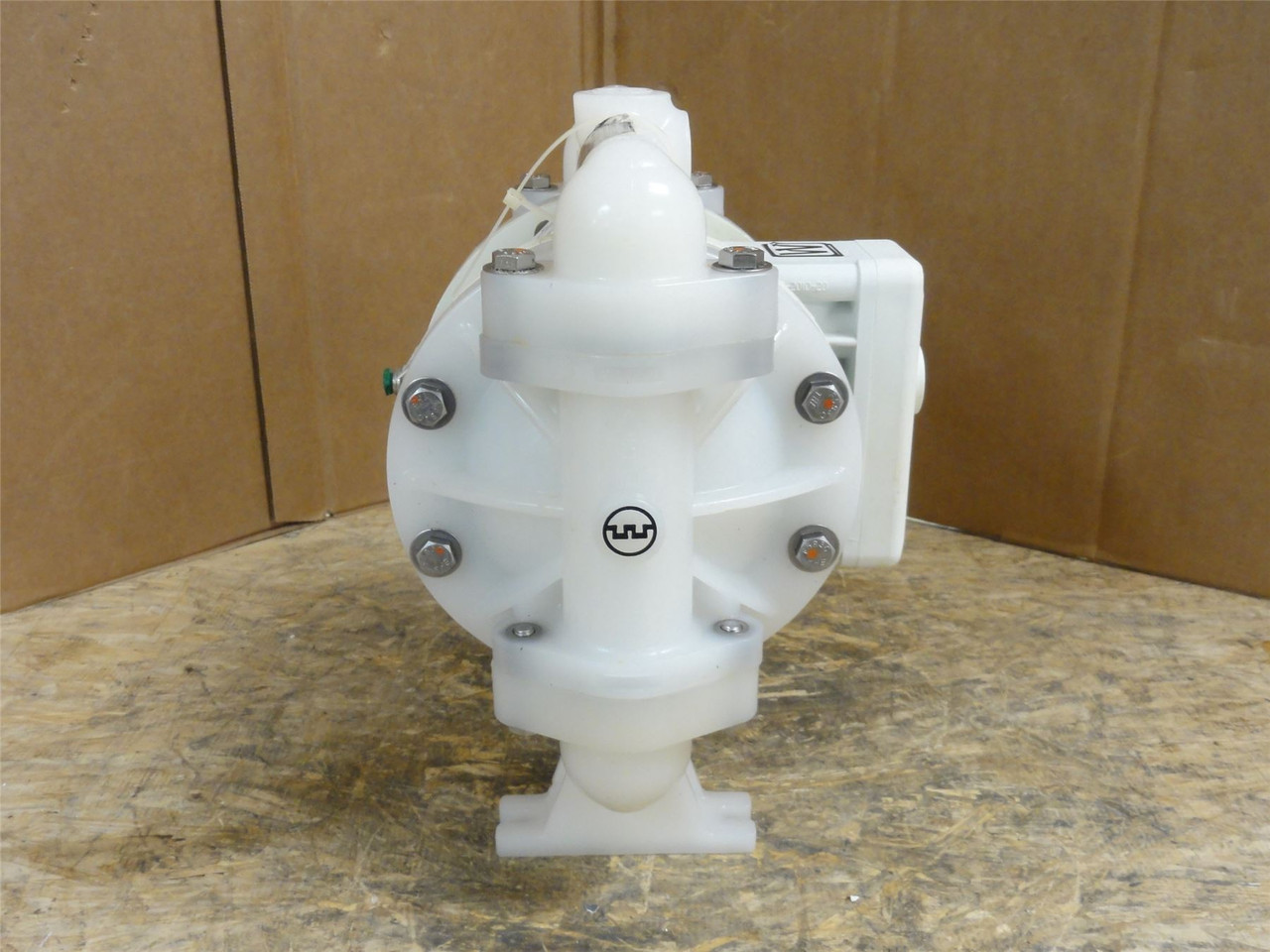 Wilden P100/KKPPP/TNU/TF/KTV; AODD Pump; 1/2"; Clamped; Threaded