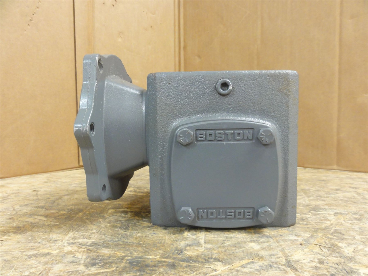 Boston Gear F715-20KT-B5-G5-T2; Speed Reducer; 20:1 Ratio