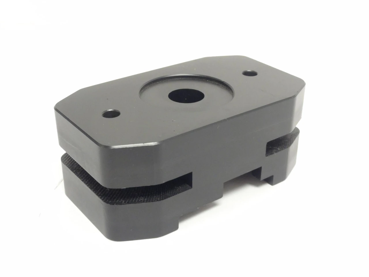 MFG- DPBS002; Flex Line Base Shackles