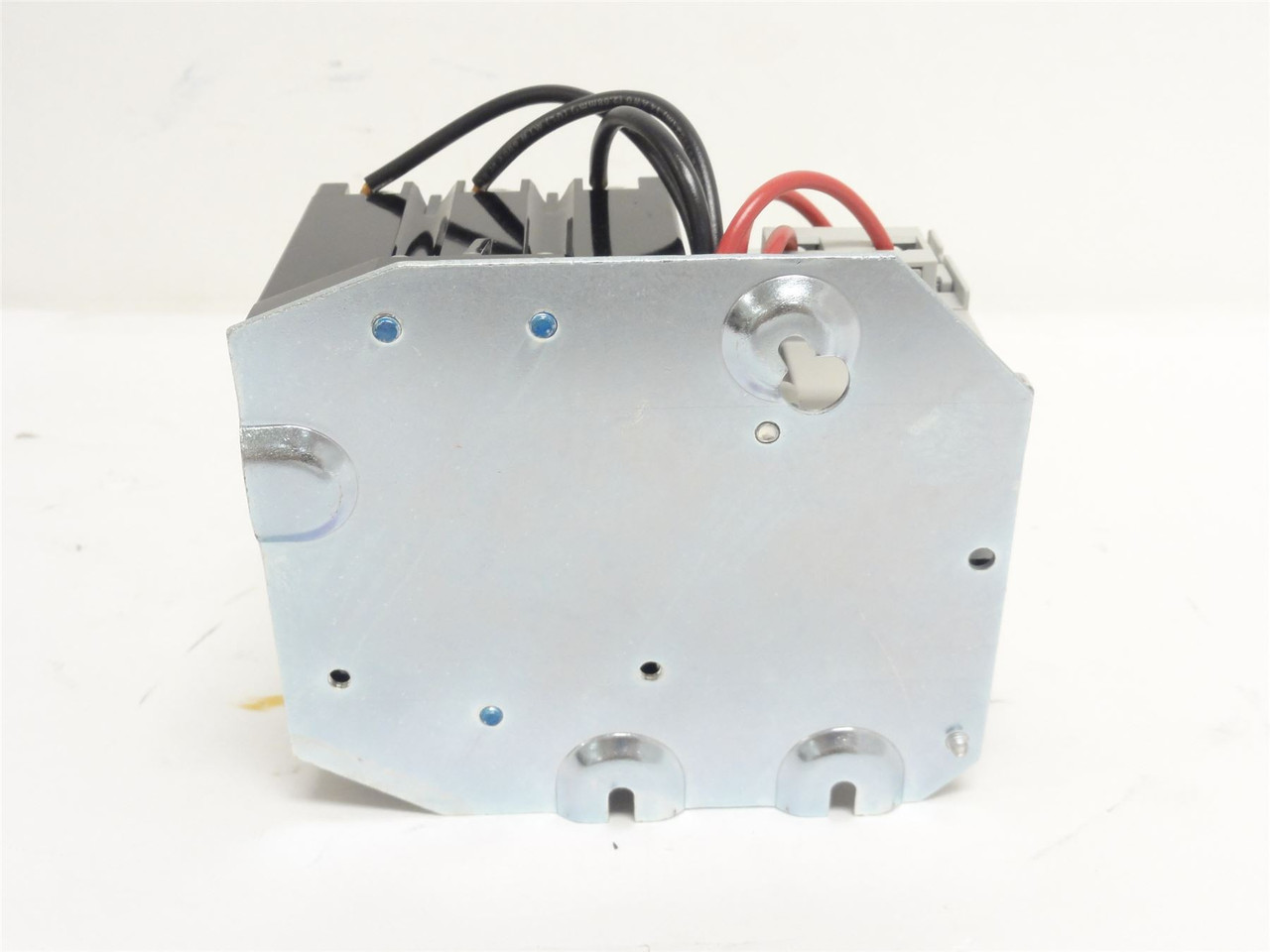 Allen-Bradley 509-TOA; Starter 9A; 3P; 600V; Coil: 220/240V