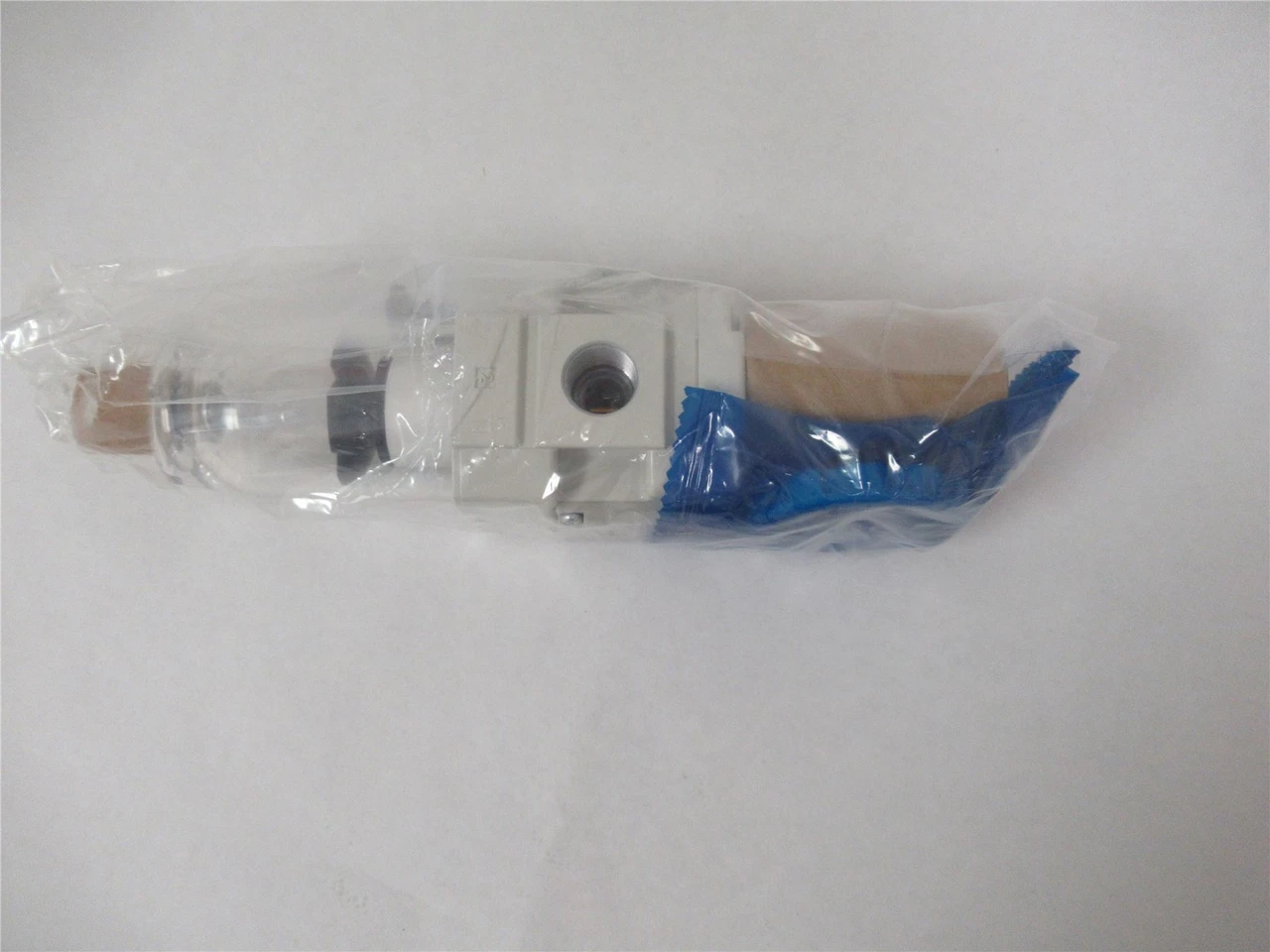SMC AW30-N03GH-Z-B; Pneumatic Filter Regulator w/Gauge Mount