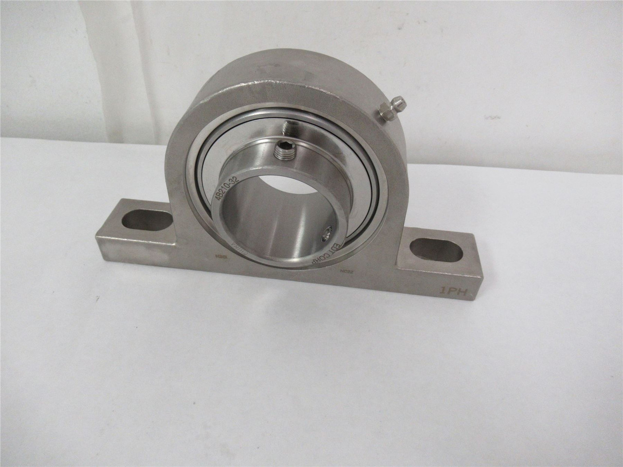 EDT 4B1PH832GX; SS PiB Bearing2"ID 4B210-32-1G8-1PH