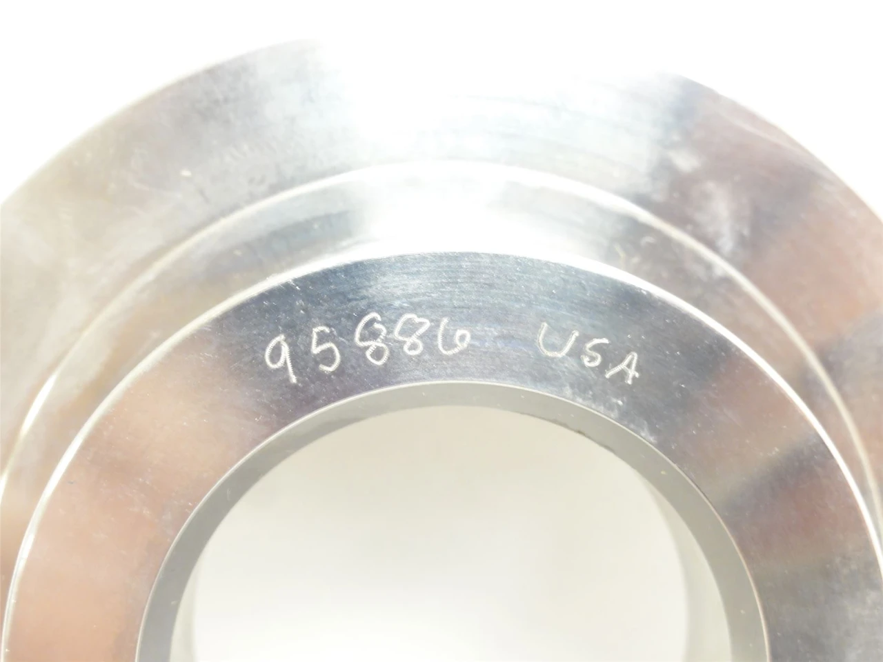 Provisur 95886; Bearing Retainer; SS; 1-1/2"ID; 2-3/8" Flange