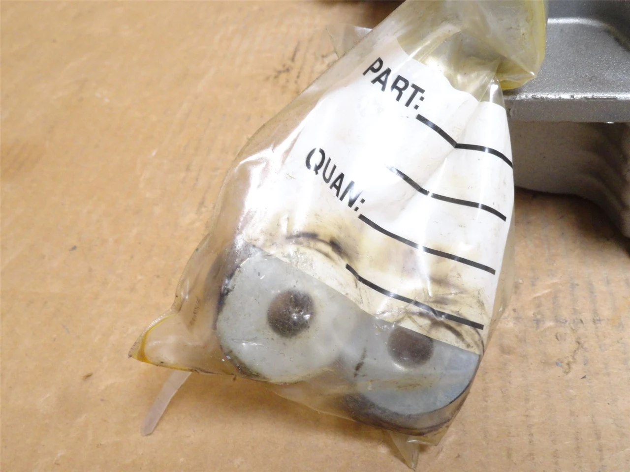 SEW FA27/G DRN80M4/DH; AC Gearmotor 1HP 16.28:1 Ratio 230/460V