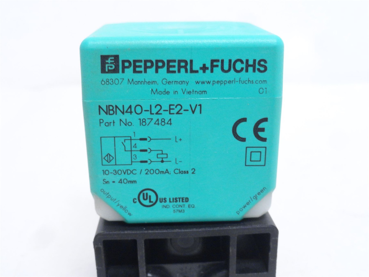 PEPPERL+FUCHS NBN40-L2-E2-V1; Prox Sensor 187484; 10-30VDC