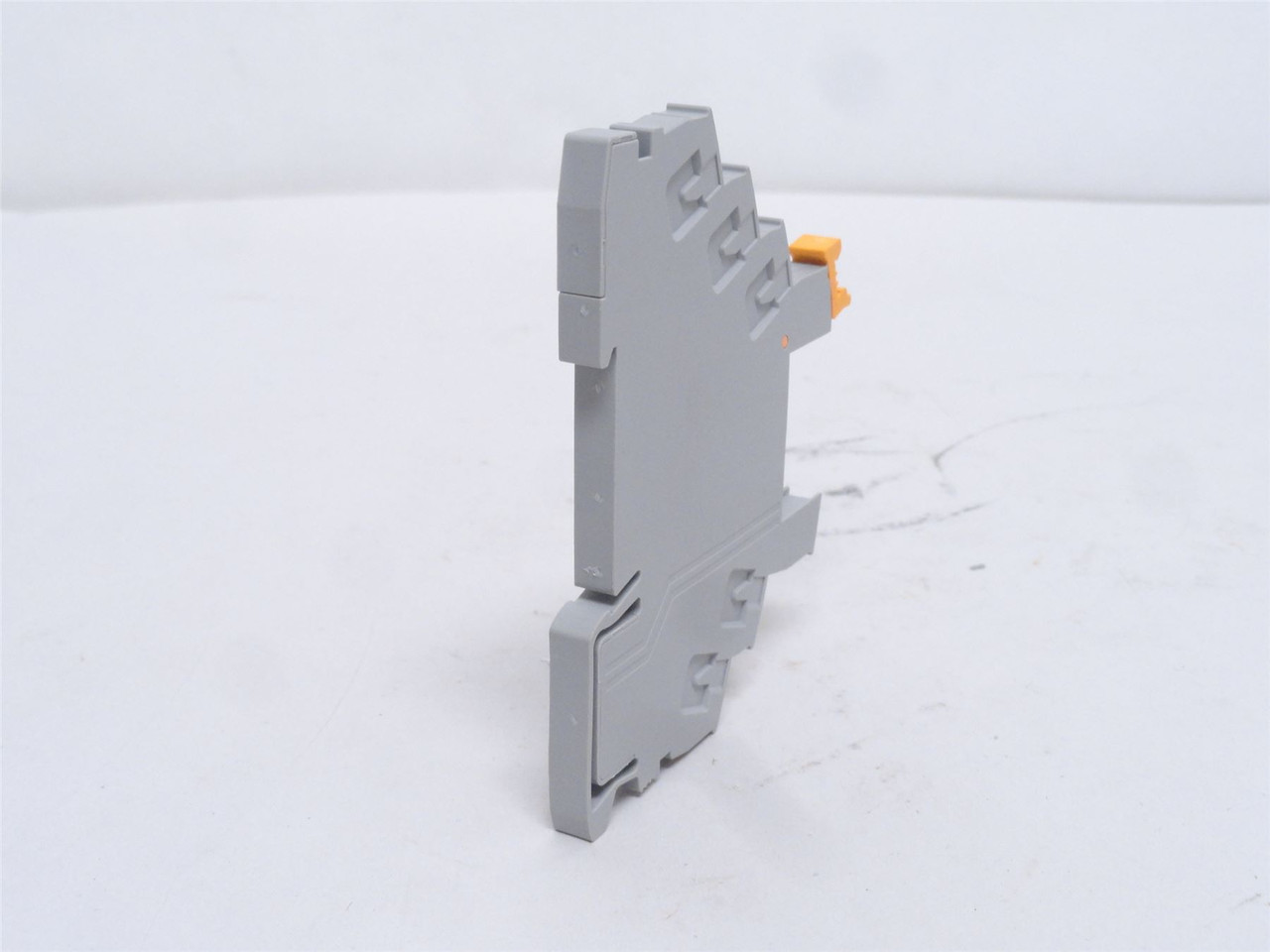 Phoenix RIF-0-BPT/21; Lot-2 Relay Sockets 2900958; 6A; 250VAC