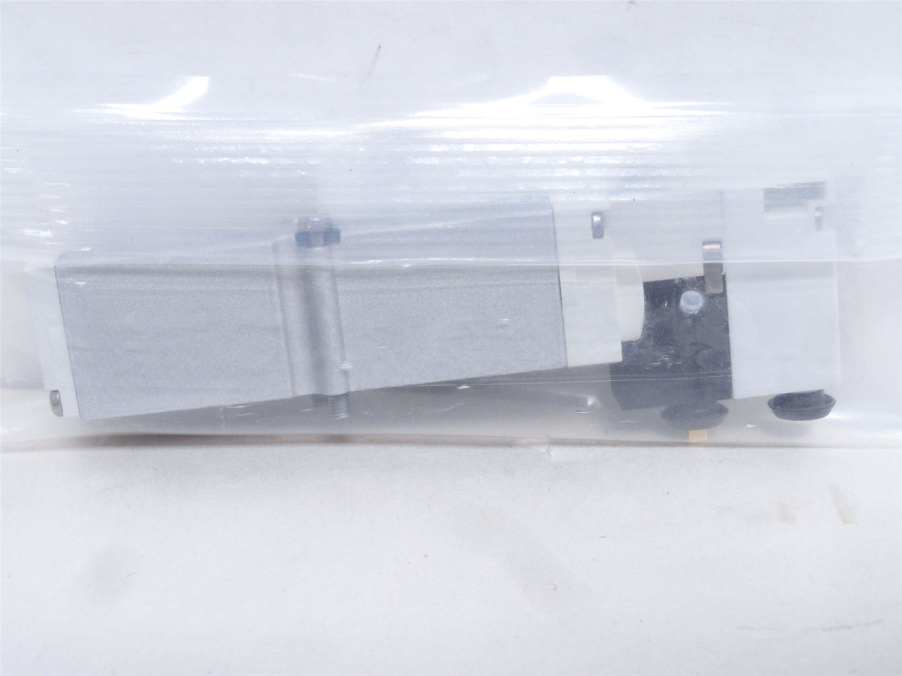 Festo VMPA14-M1HF-MS-PI ; Solenoid Valve 578817; 10bar
