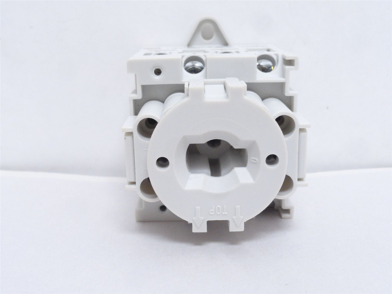 Allen-Bradley 194L-A25-1754; On/Off Load Switch 4P; 17A; 600V