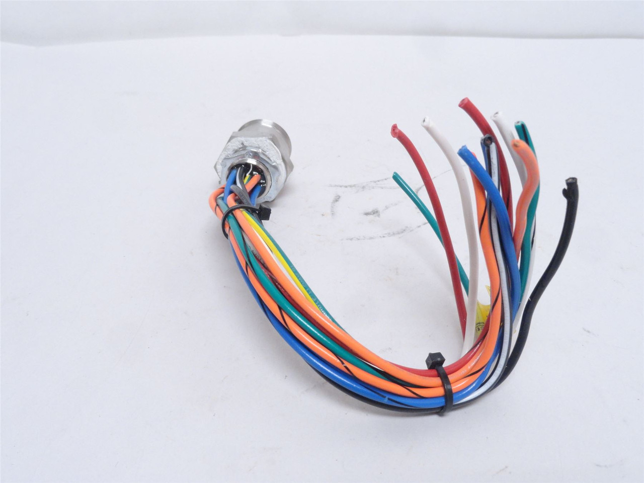 Woodhead 3R2006A20A1201; Male Connector; 12-Pin; 5A; 600V