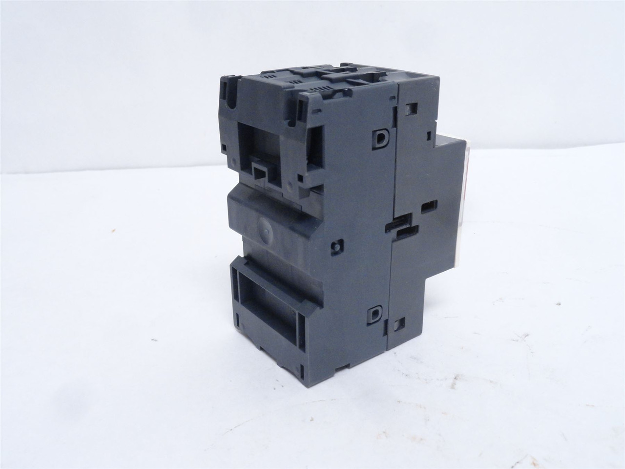 Schneider GV2ME08; Manual Starter 2.5-4.0A; 3P; 600V
