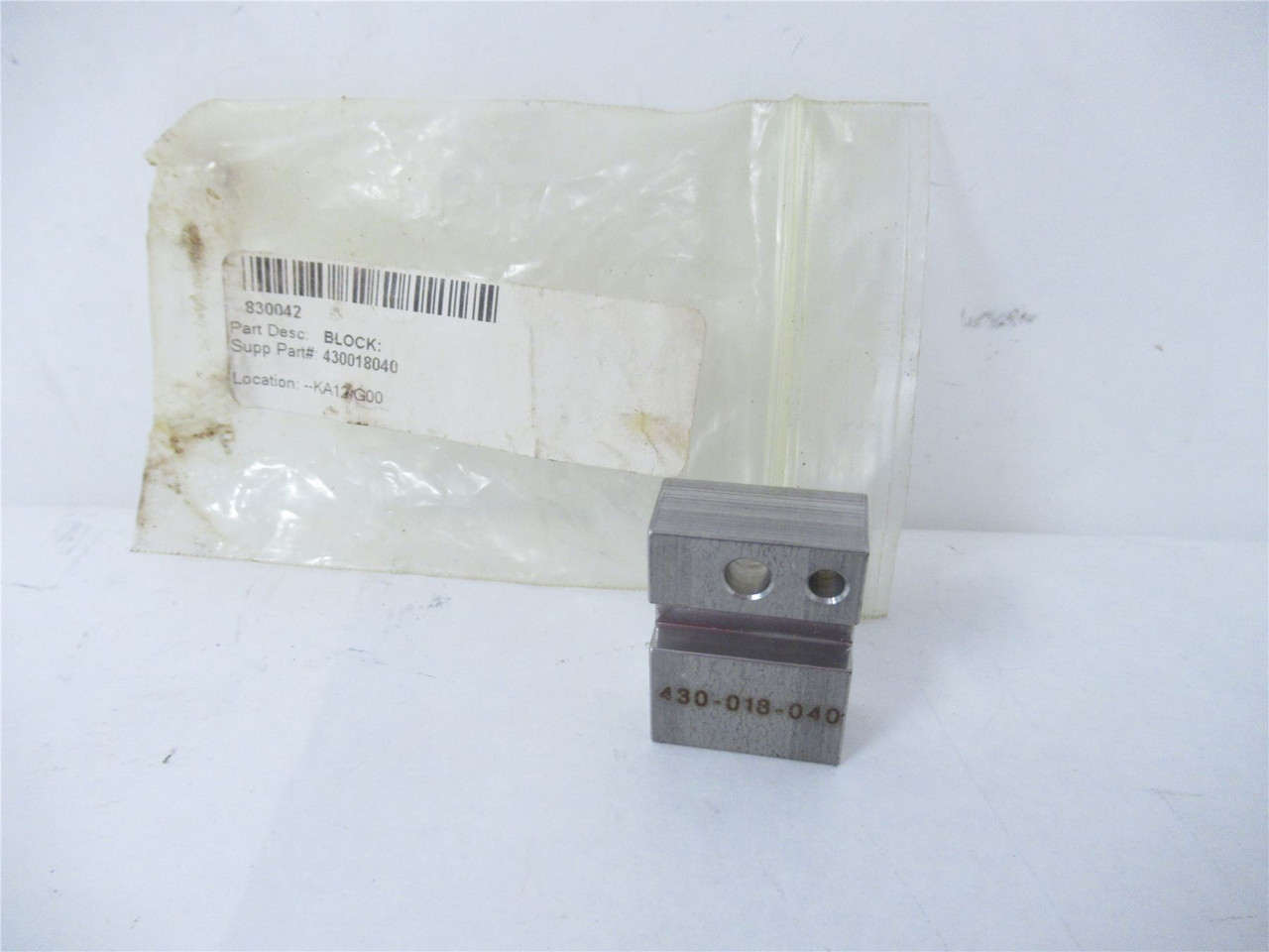 Tipper Tie 430-018-040; Block Magazine