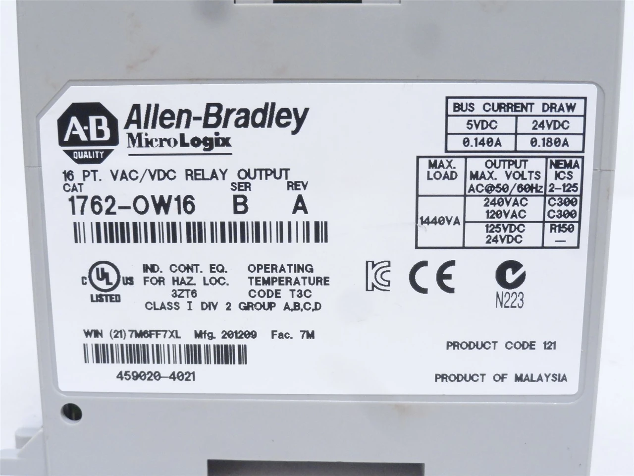 Allen-Bradley 1762-OW16; Output Module; 24VDC; 16P; 240VAC