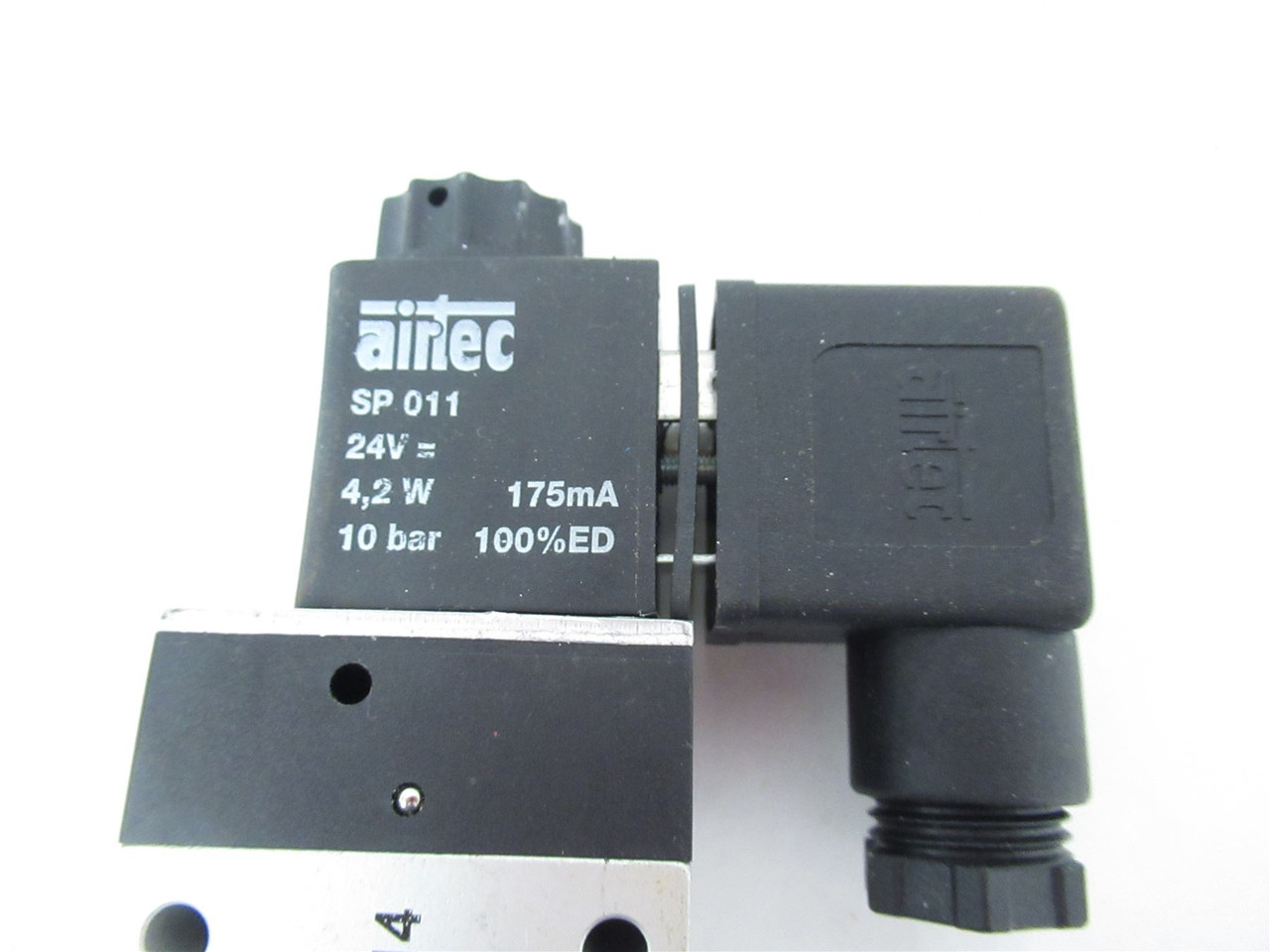 Airtec M-05-510-HN; Solenoid Valve  no Mounting screws