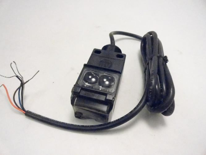 Allen-Bradley 42GTGP-10010-02; Photoswitch; 10-30VDC 70mA Max