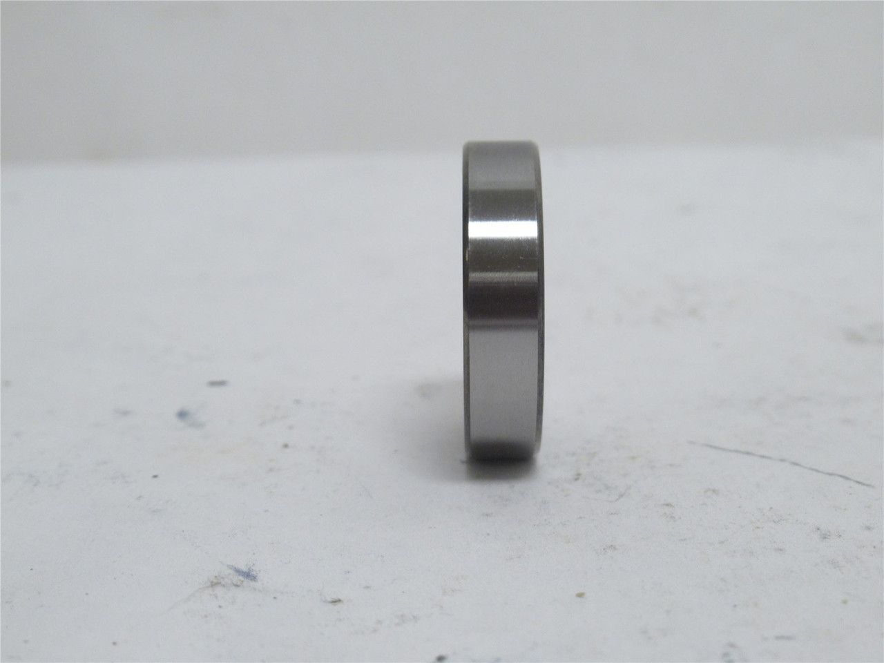 NSK 6903; Ball Bearing; 17mmID x 30mmOD x 7mm Wide