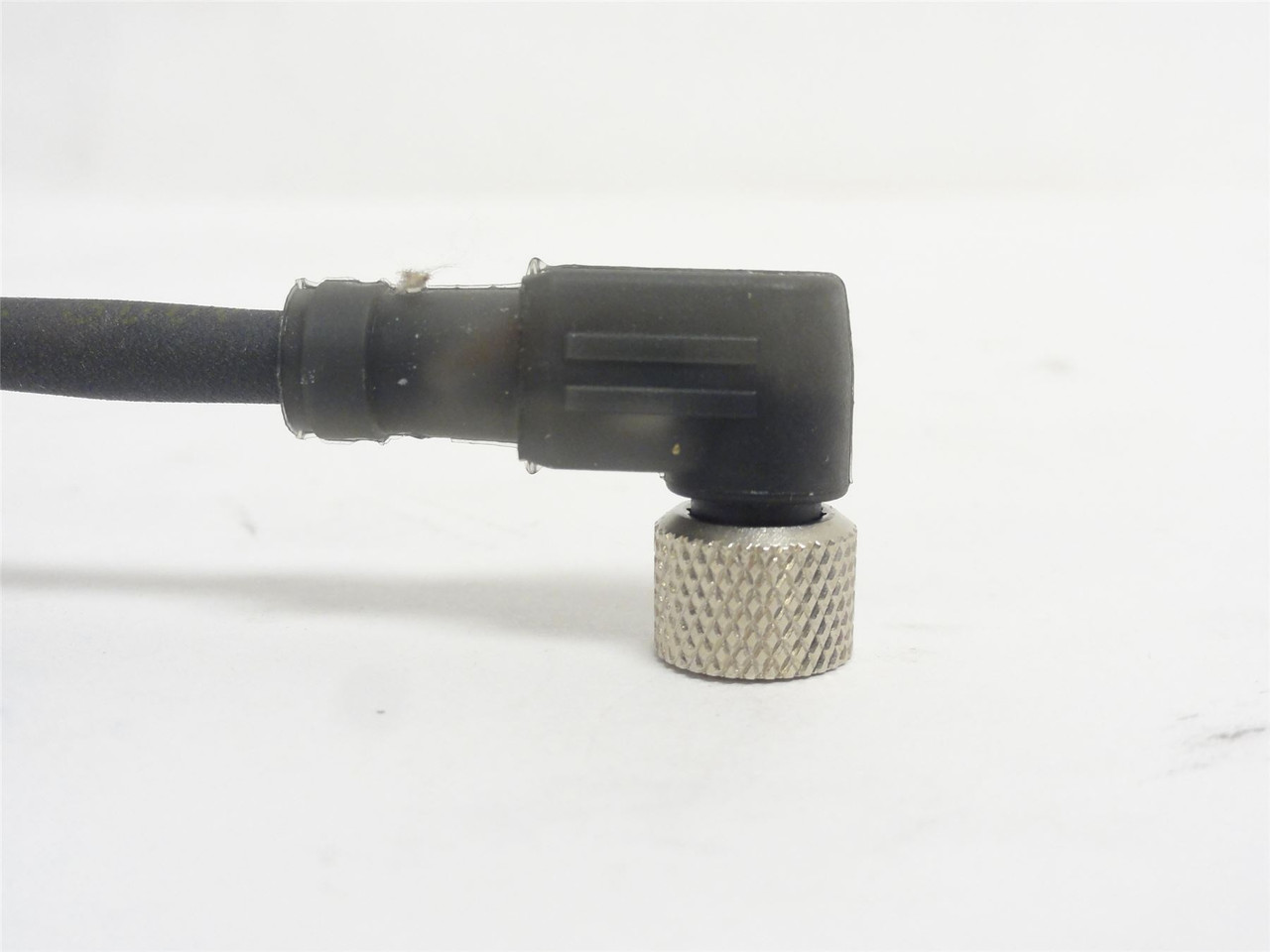 Telemecanique XZCP1041L5; Elbowed Cable; 5M; M8 Thread