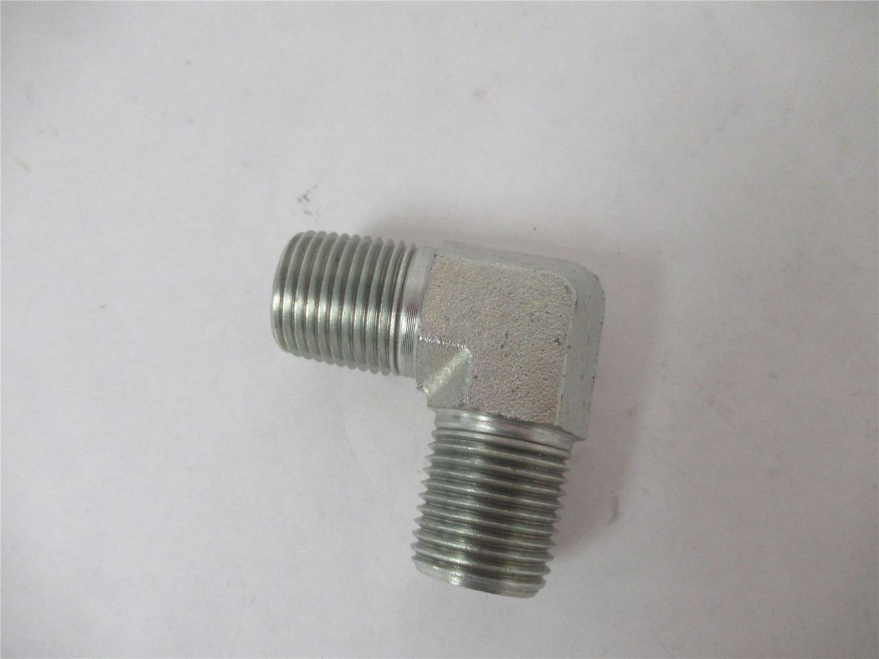 MFG- 1/2 CR-S; Fitting 90 Degree Elbow 1/2"NPT x 1/2"NPT