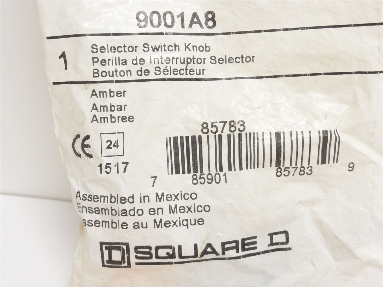 Square D 9001A8; Amber Illuminated Short Handle; Size: 30mm
