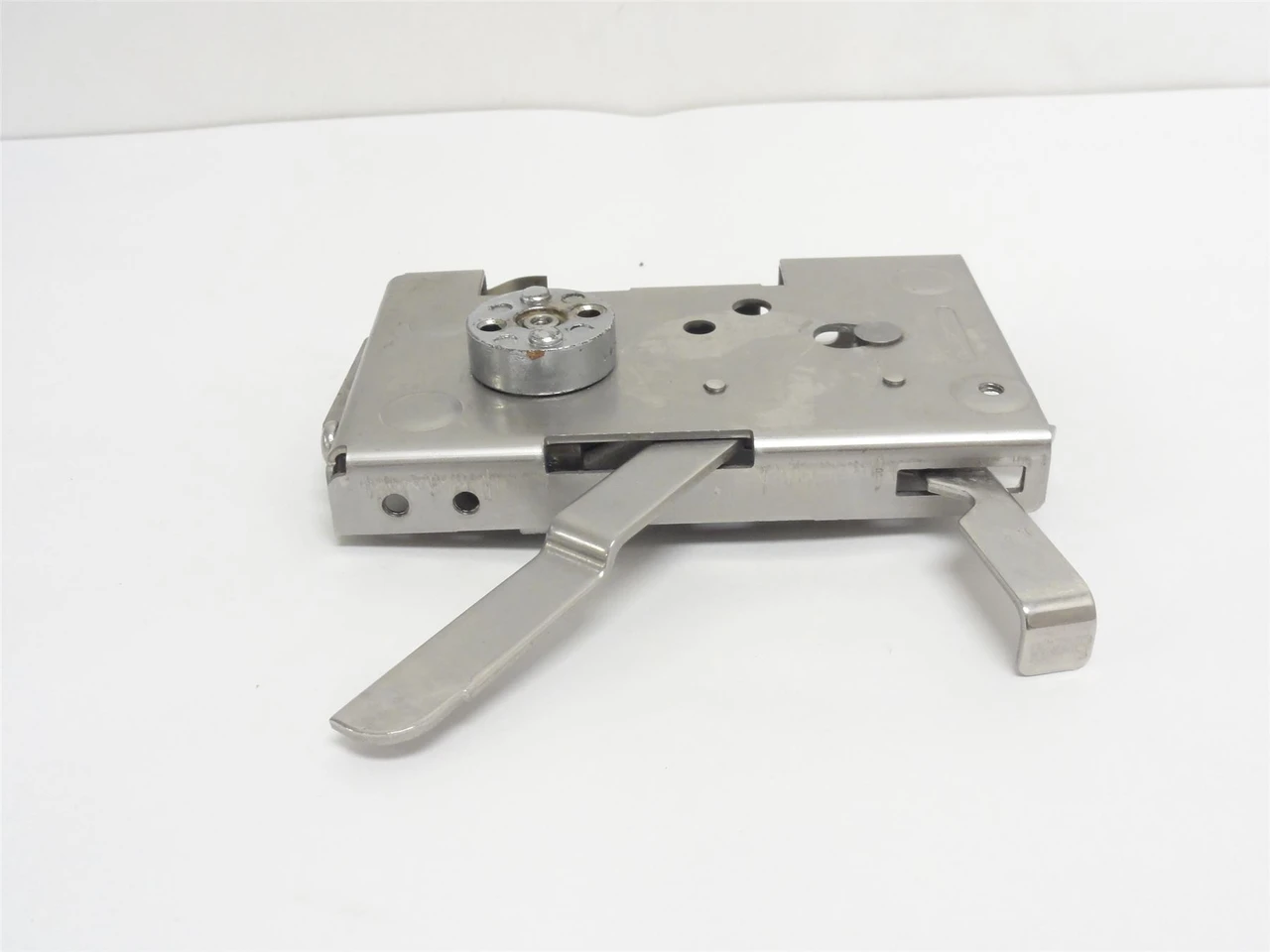 Eaton 70-8304; Operating Mechanism; SS; 30-100A