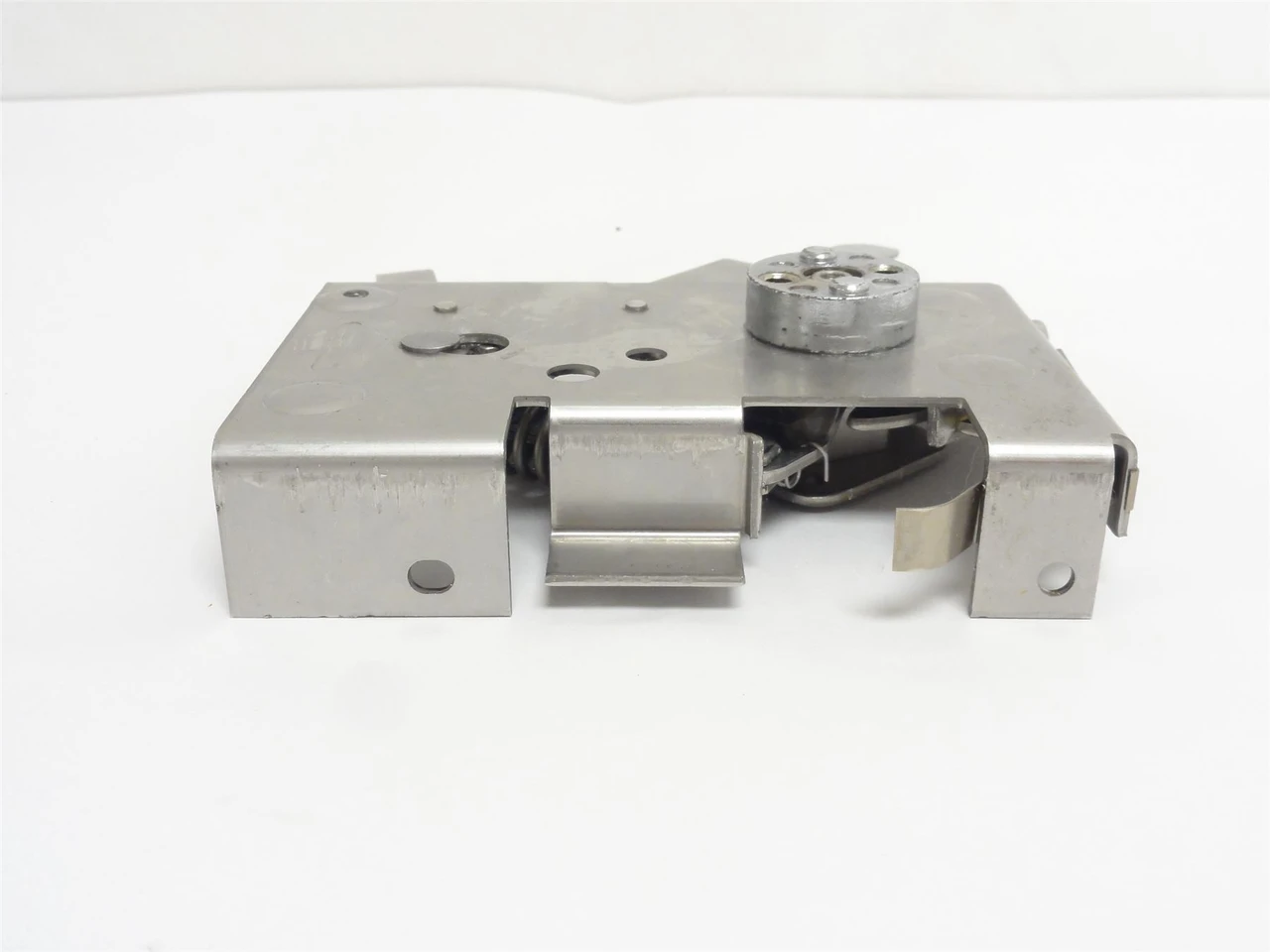 Eaton 70-8304; Operating Mechanism; SS; 30-100A