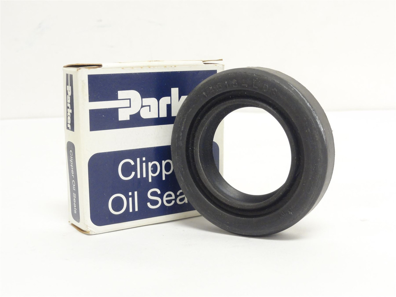 Parker 14618 H1L5; Clipper Oil Seal 4QTR16 1-1/2"ID; 2-1/2"OD