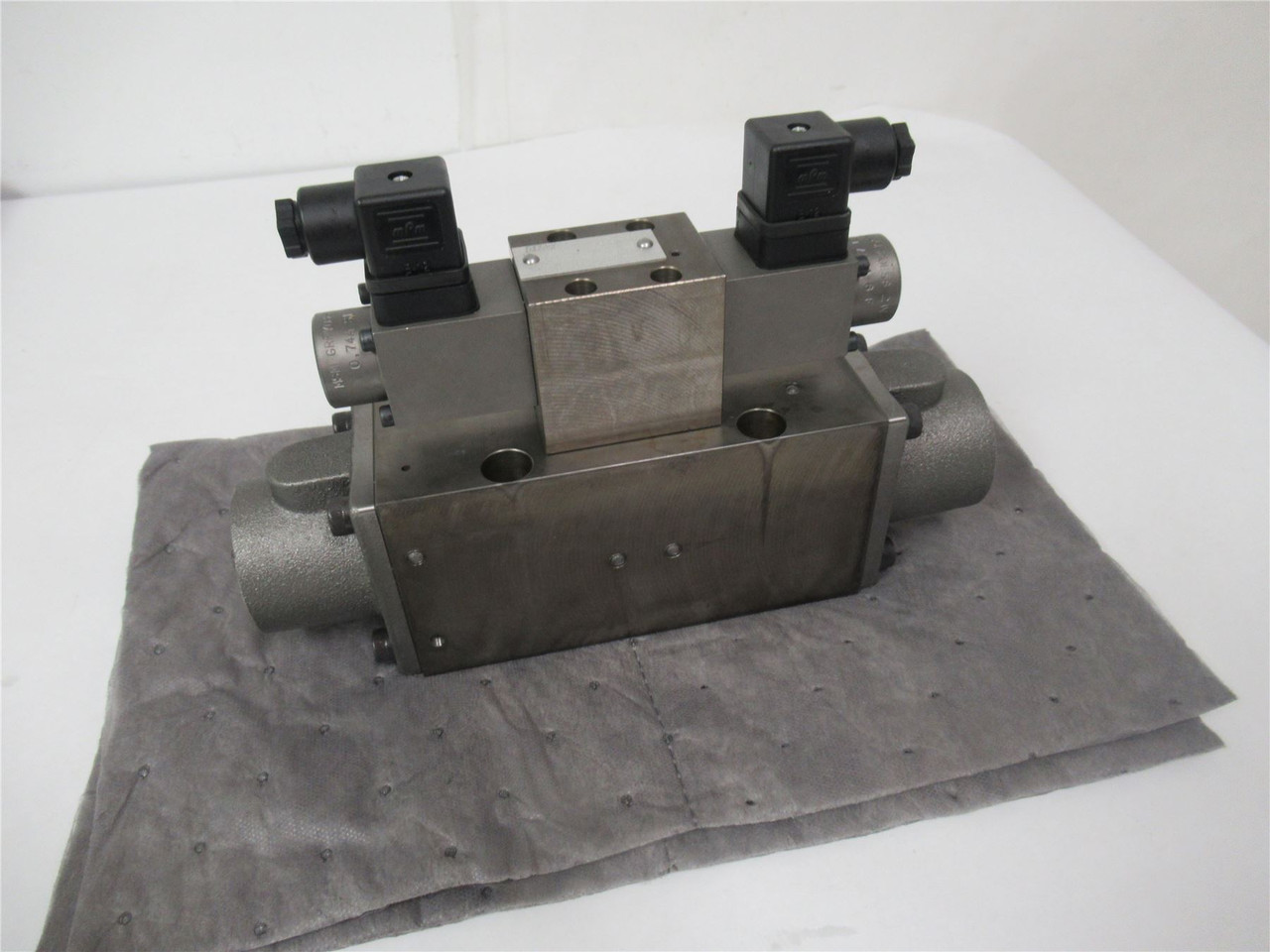 AMCA NL-9792PJ; Hydraulic Control Valve 350 Bar Max Pressure