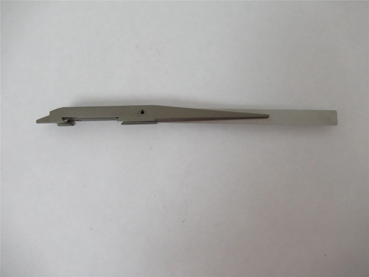 Triangle A47301; Wrapper Blade Assembly