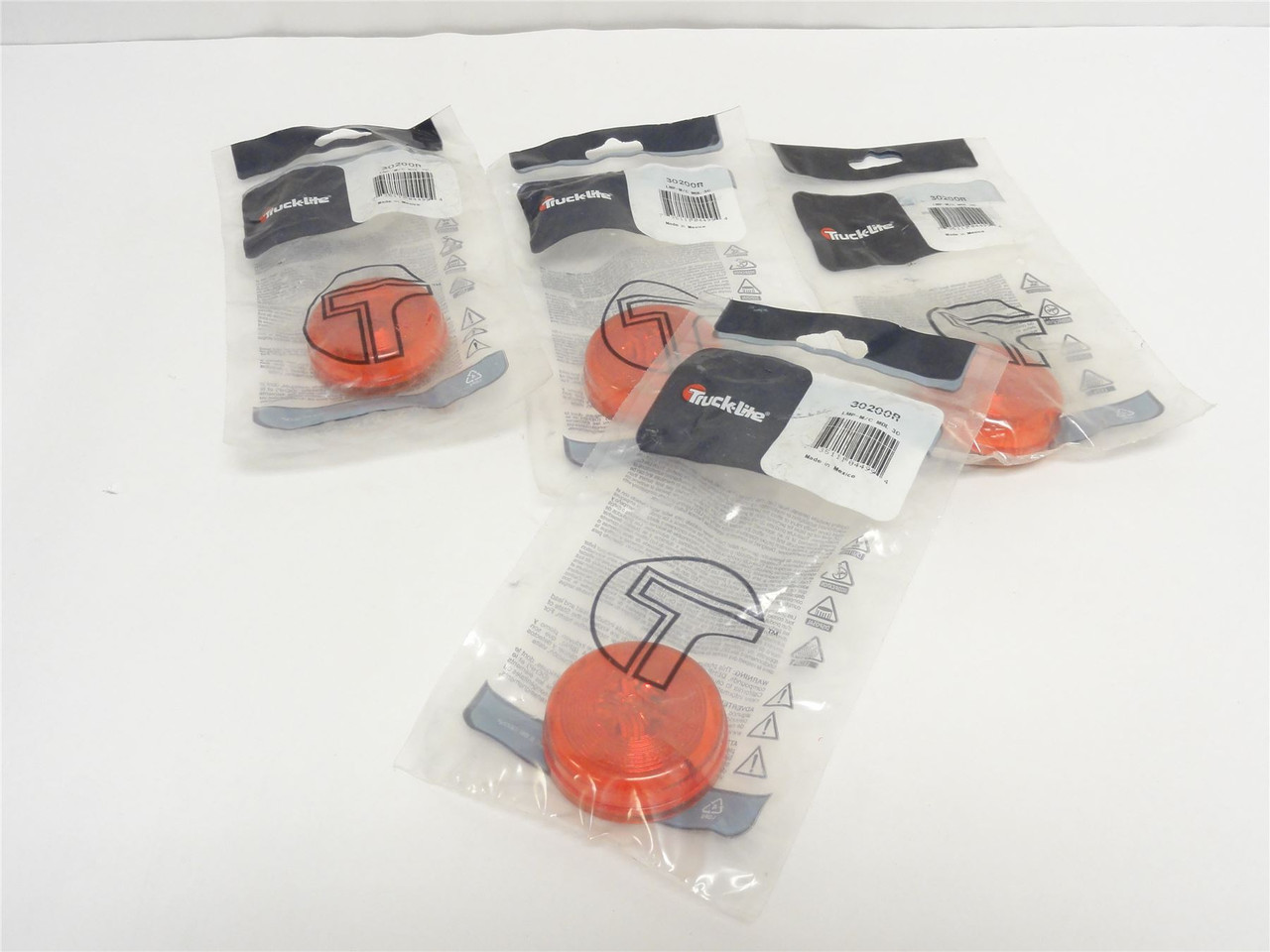 Truck-Lite 30200R; Lot-4; Sealed Red Marker Light; Size: 2"