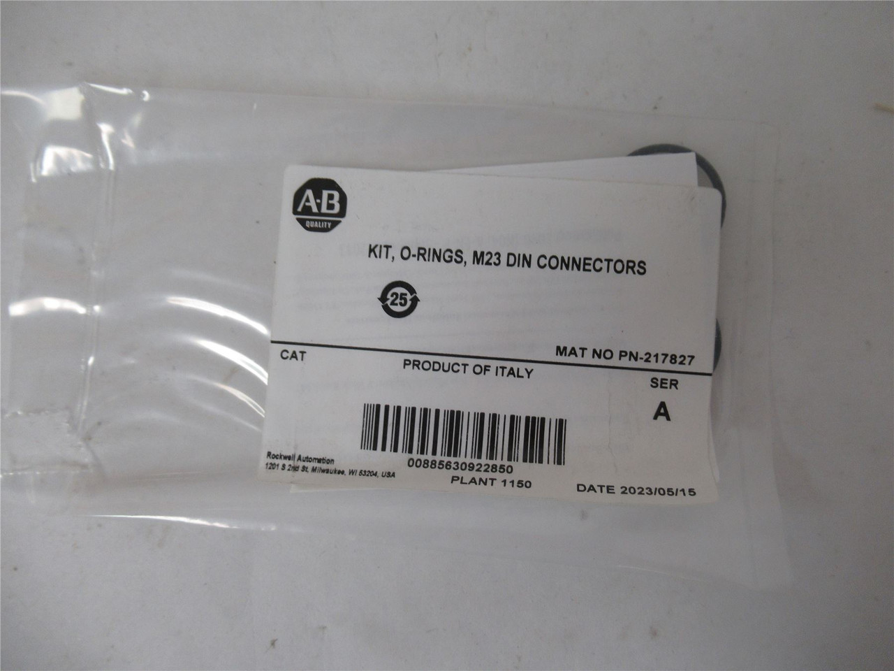 Allen-Bradley MPFB330PMJ72BA/A; Servo Motor AC 460V