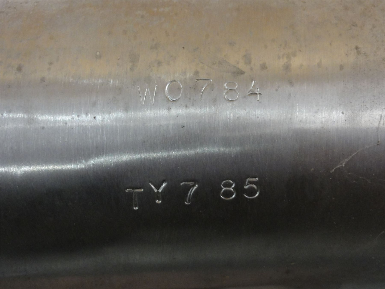 Wolfking WO784U; SS Feed Screw Size: 250mm-Recoditioned