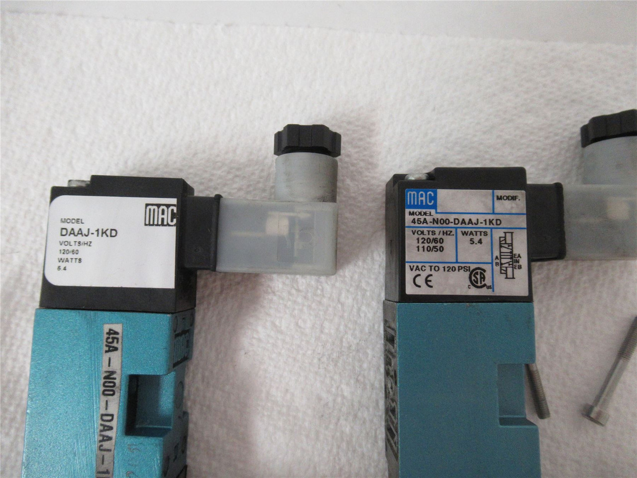 MAC 45A-N00-DAAJ-1KD; Lot-2 SolenoidValve 4-WAY110-120VAC 50/60 HZ