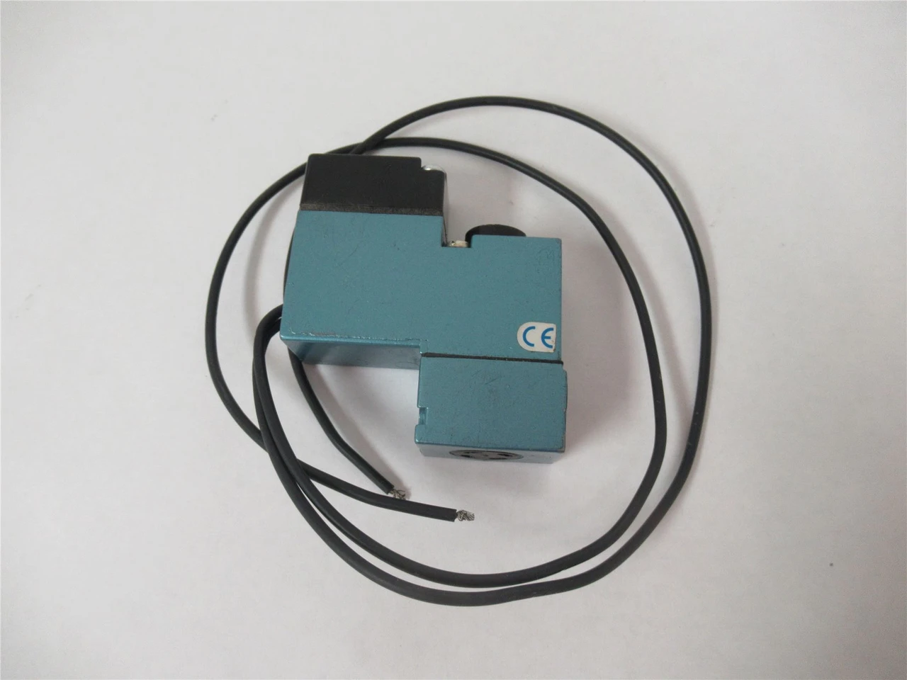 MAC PME-111AAAA; Pilot Valve 110-120 VAC 50/60 HZ 6.8 W