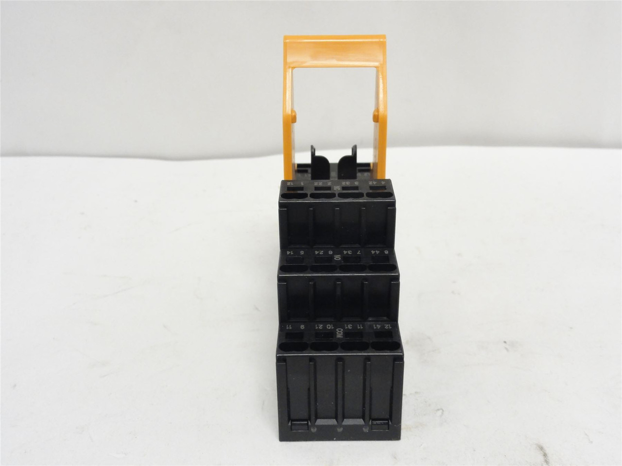 Weidmuller SCM-I; PC Board Mount Relay Socket; 6A; 250VAC