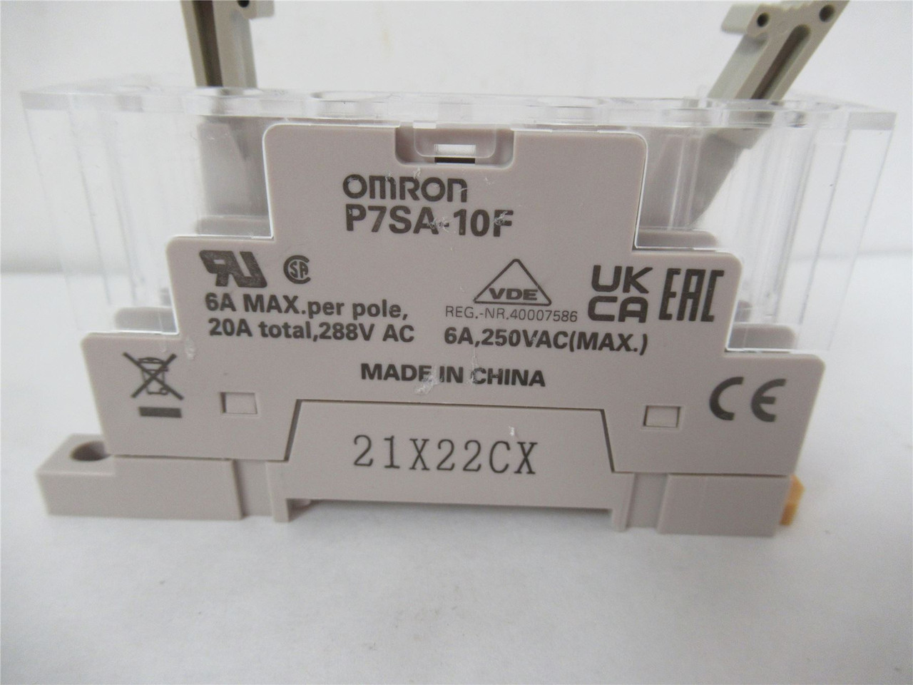 Omron P7SA-10F; Relay Socket 6A 250 VAC