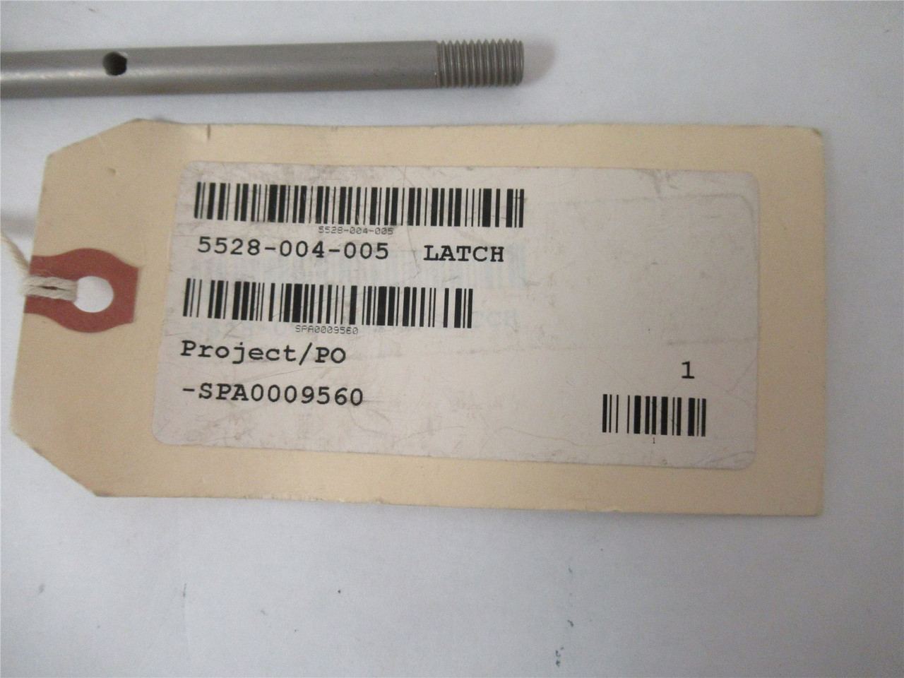 Bradman Lake Inc 5528004005; Latch Carton Closer