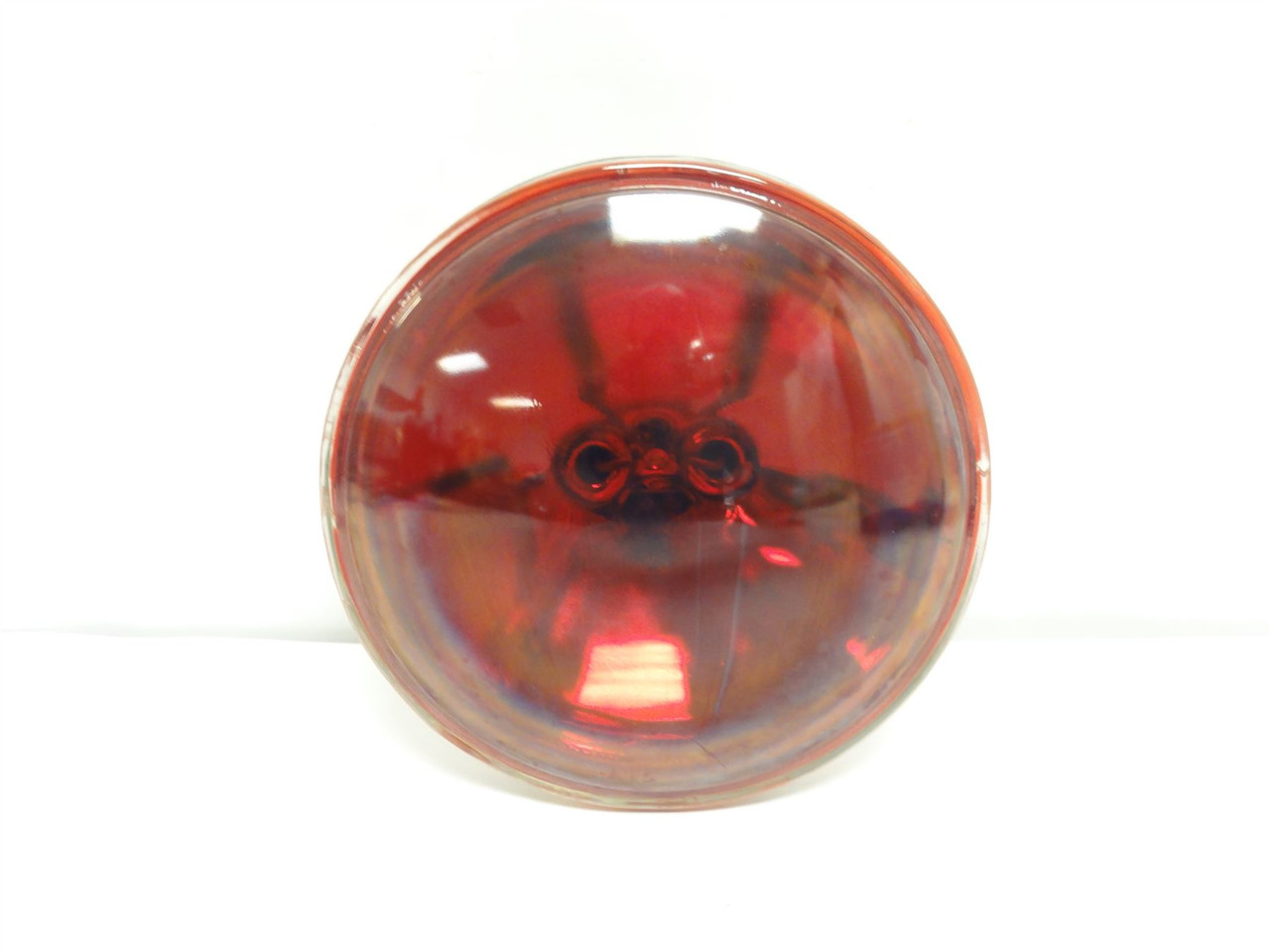 GE 4416R; Red Sealed Beam Turn Indicator Lamp
