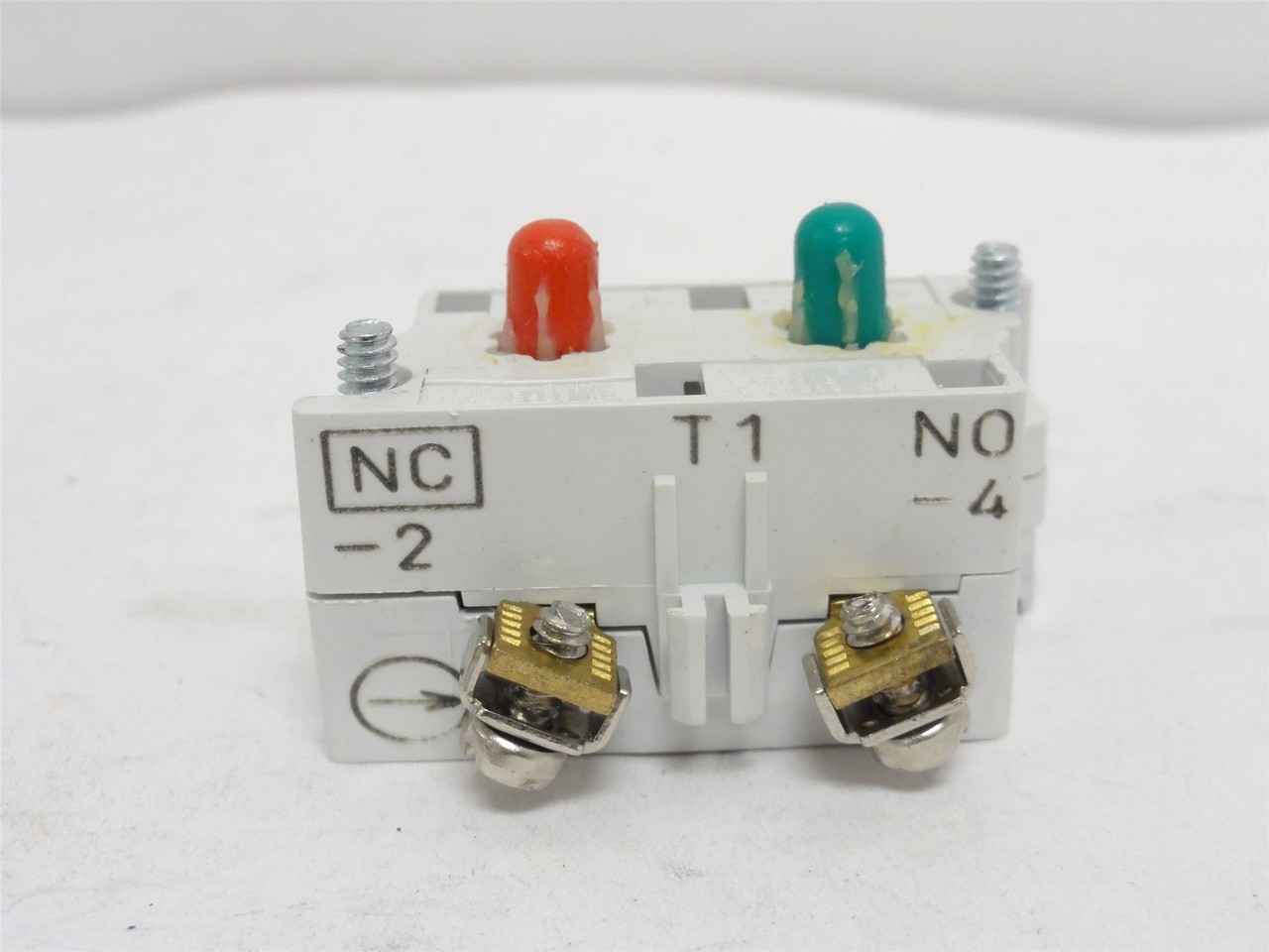 Eaton 10250T1; Pushbutton Contact Block 1-NO/1-NC; 690VAV