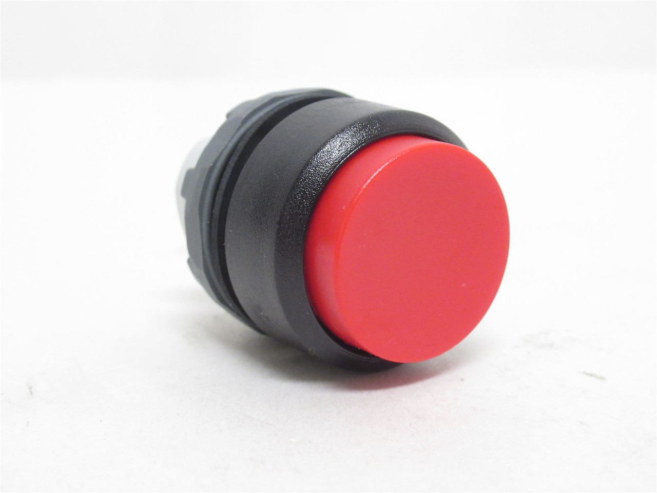 ABB 1SFA611102R1001; Red Push Button Head; 22mm; Momentary