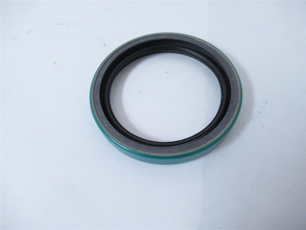 SKF 24881; Oil Seal 2.5"ID x 3.189"OD x .438"W