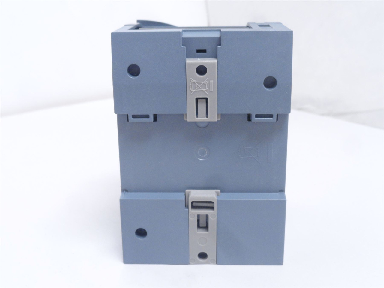 Siemens 6ES7 226-6DA32-0XB0; Digital Output Module; 24VDC