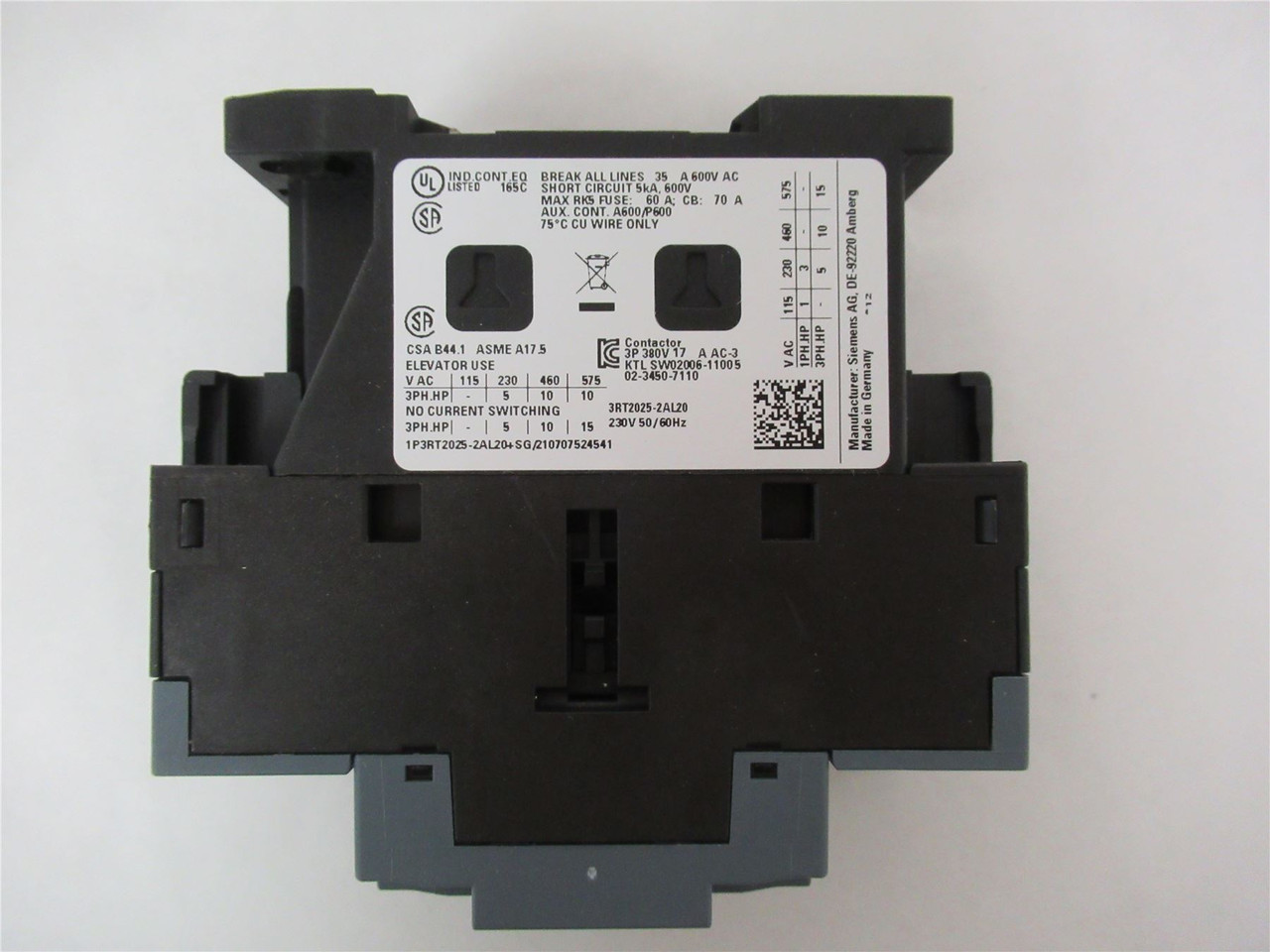 Siemens 3RT2025-2AL20; Contactor 17A 3-P Coil: 230VAC