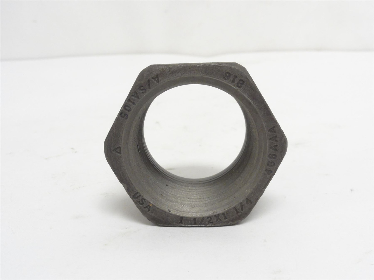 Industry-Std 5P525; Lot-4 Hex reducer bushing 1-1/2 x 1-1/4NPT