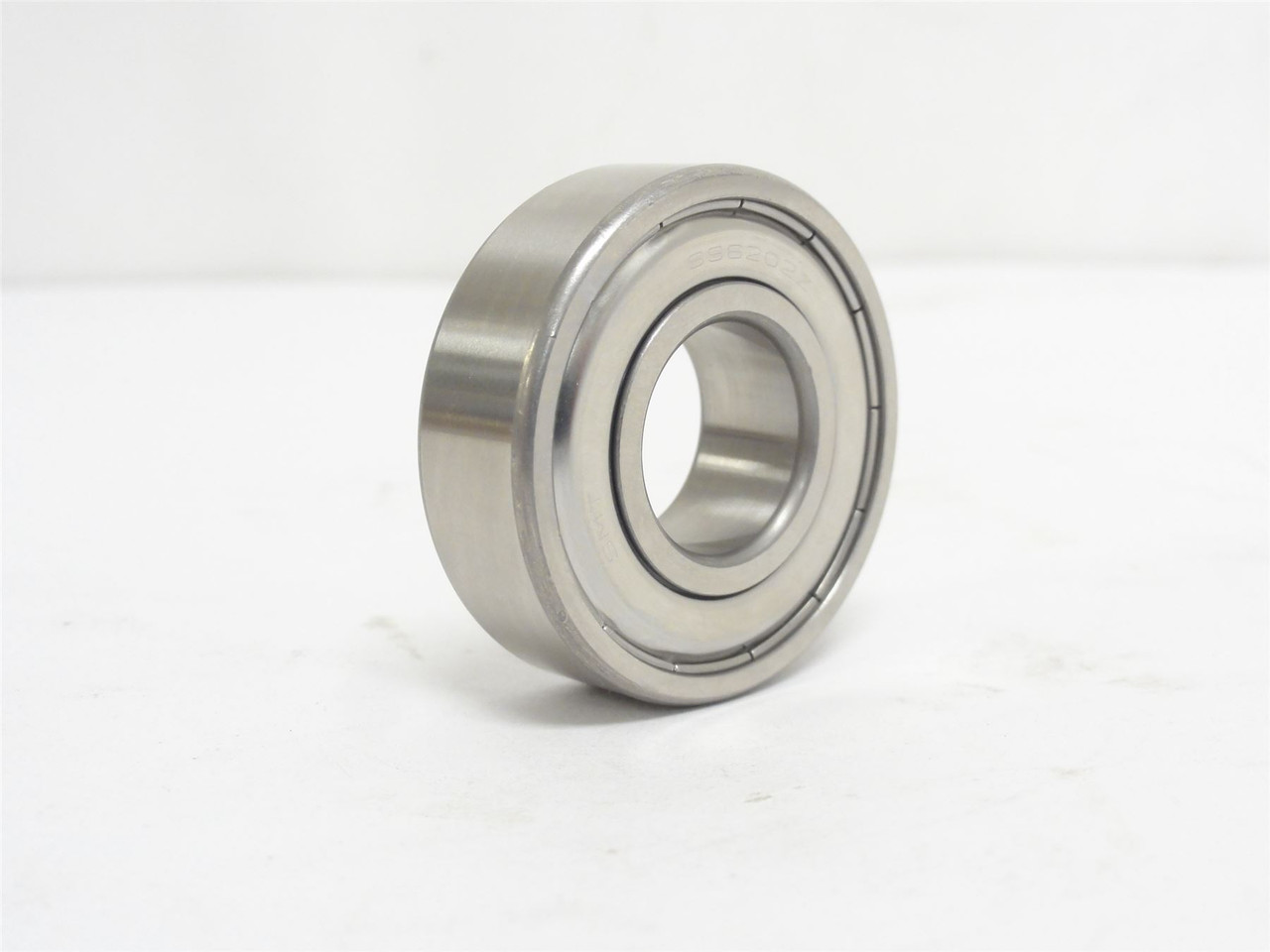 SMT SS6202-ZZ; Ball Bearing 15mmID x 35mmOD x 11mm Wide