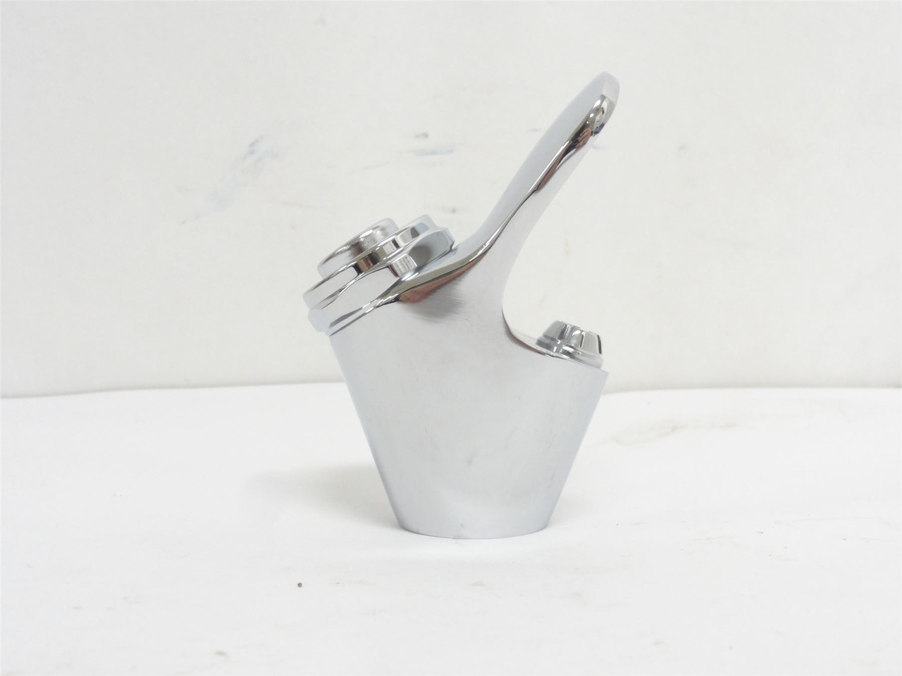 McMaster-Carr 2852K23; Chrome-Plated Brass Fountain Nozzle