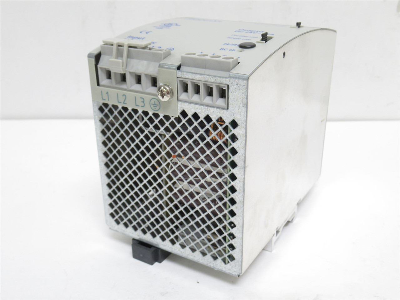 Allen-Bradley 1606-XL240E-3; Power Supply In 3AC; 400-500VAC
