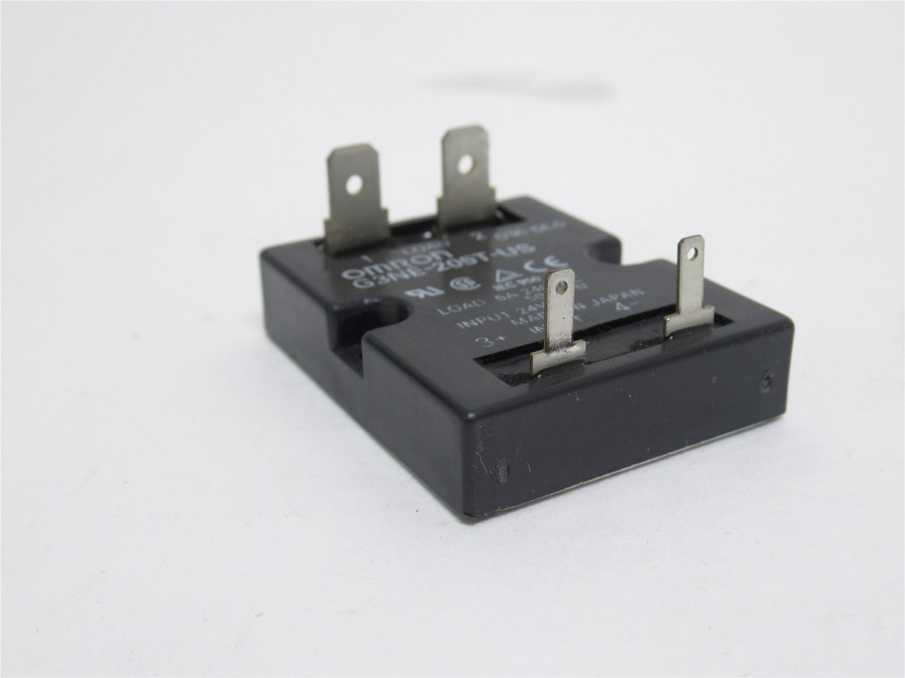 Omron G3NE-205T-US; Solid State Relay W/Heat Sink 20-28VDC