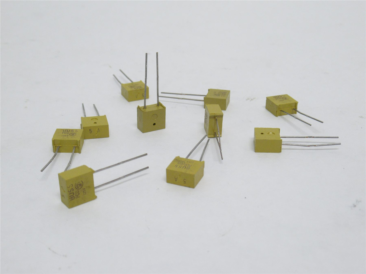 Bussmann PCD-125V; Lot-10 Board Mount Fuse 5A; 125VAC; 250VDC